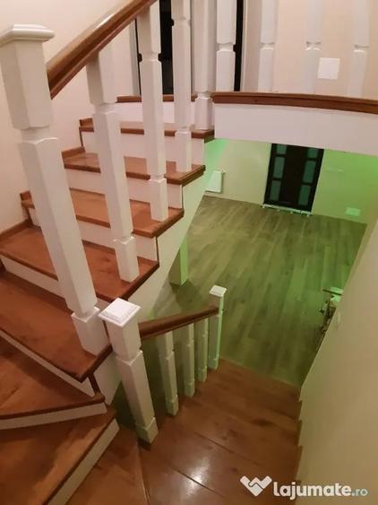 Casă cu 4 camere cu Teren 500 Mp în Central