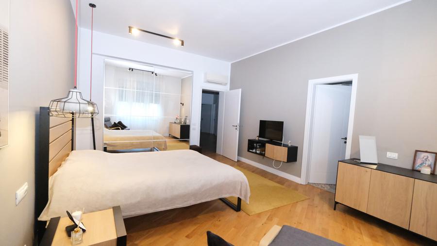Vanzare apartament 5 camere renovat,mobilat etaj 2 in imobil zona Piata Unirii - 8