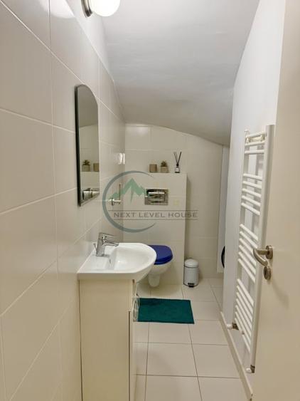 Casă cu 3 camere cu Canalizare în Sânpetru
