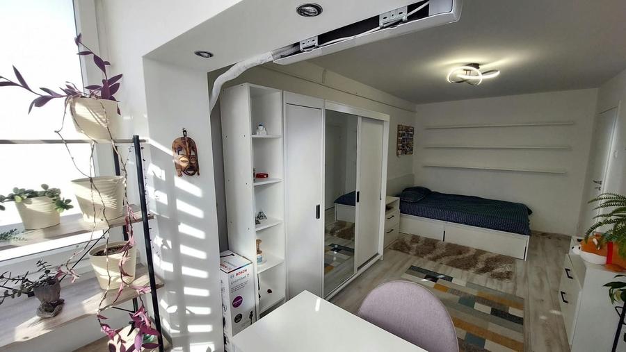 Garsonieră semidecomandată, mobilată în Mărăști