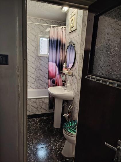 Apartament cu 3 camere decomandat în Pantelimon