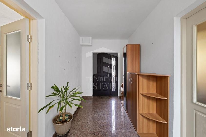 Casă cu 4 camere în Grădiște