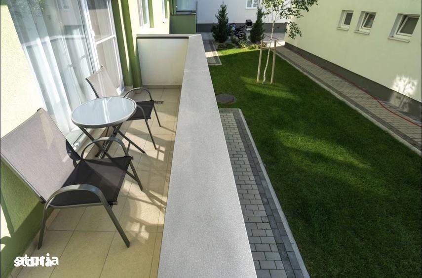 Apartament cu 3 camere în Tractorul