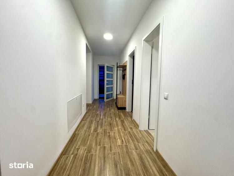 Casă cu 4 camere cu Teren 500 Mp în Corușu