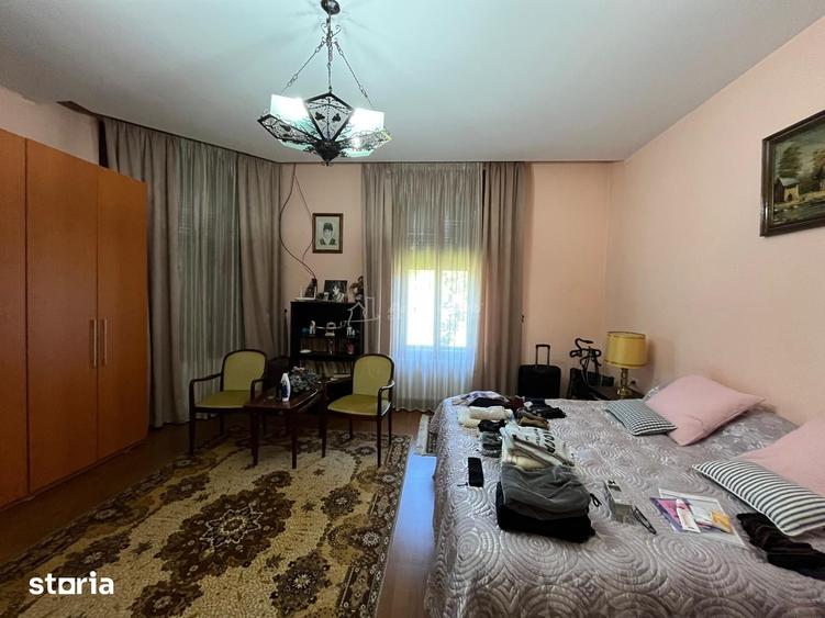 Casă cu 6 camere cu Teren 511 Mp în Lugoj