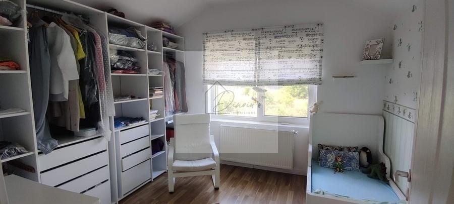 Casă individuală cu 4 camere cu Teren 445 Mp în Domnești