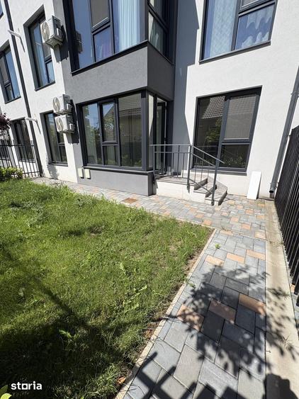 Apartament cu 4 camere în Miroslava