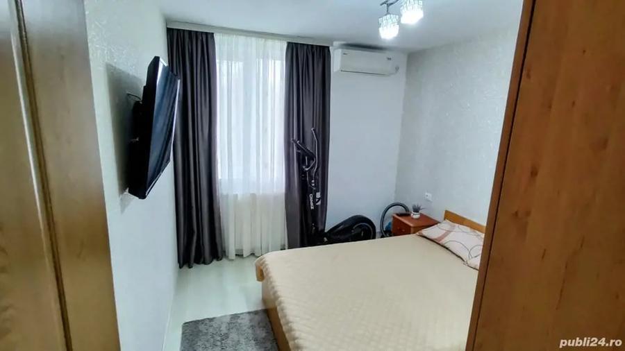 Apartament cu 2 camere decomandat în Olimp