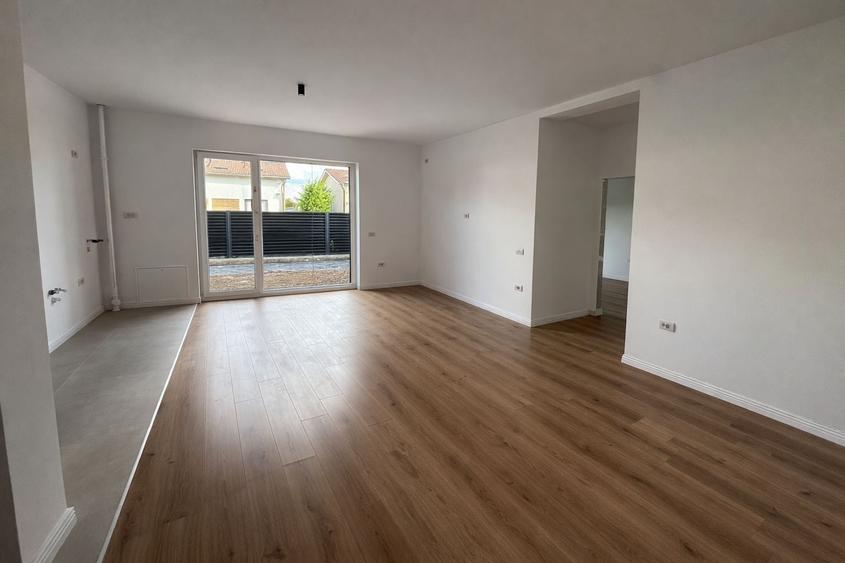 COMISION 0 | Apartament 2 camere | Etaj 1 | 46 mp utili | Zona Plopi - 8