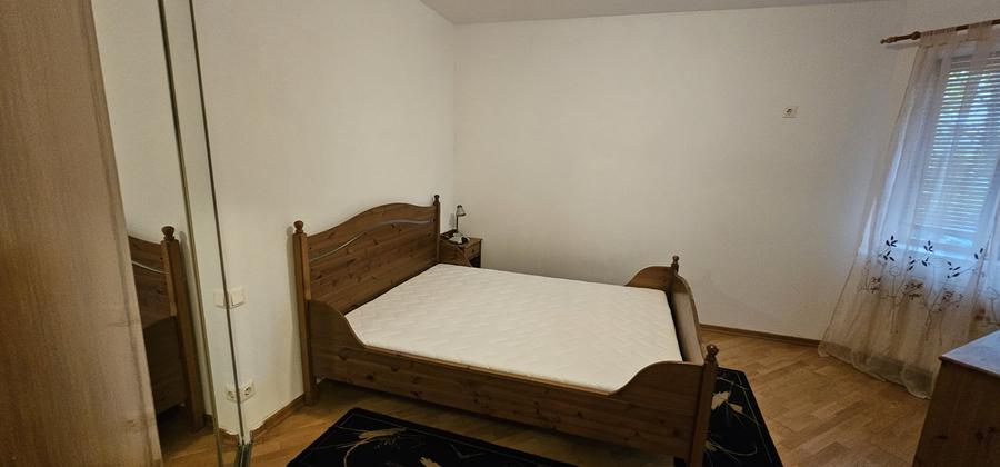 Apartament cu 3 camere semidecomandat, mobilat în Străulești