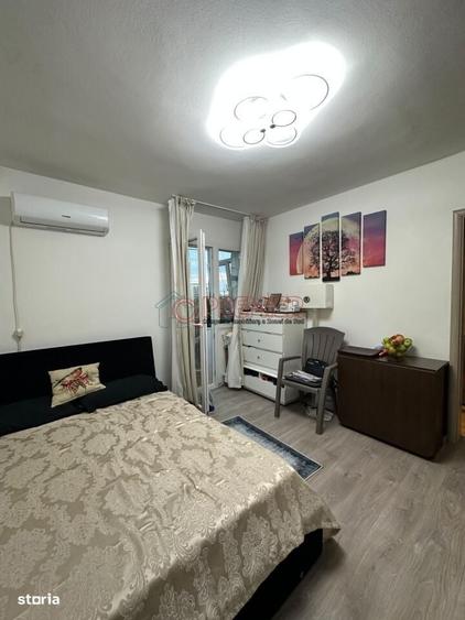 Apartament cu 2 camere în Alexandru Obregia