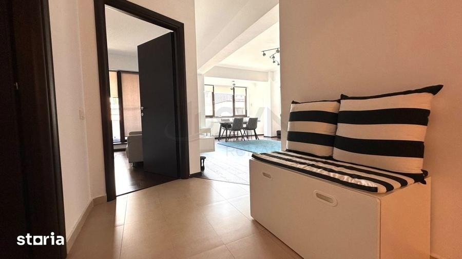 Apartament cu 3 camere decomandat în Grivița
