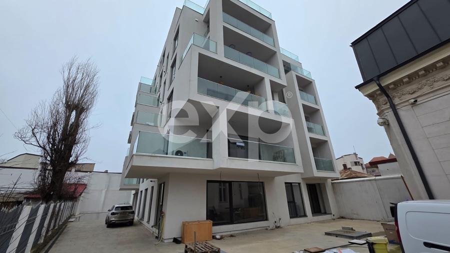 Apartament cu 3 camere decomandat în Unirii