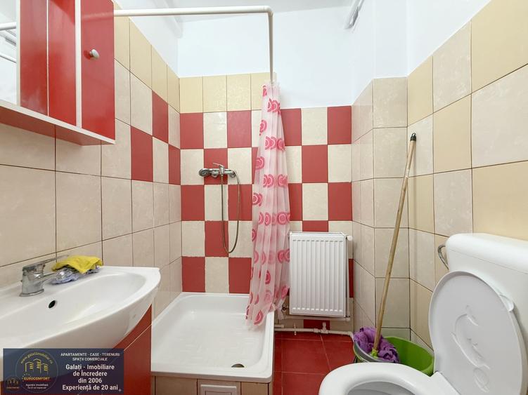 Garsonieră decomandată în Micro 40