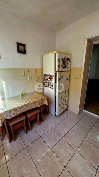 Apartament cu 2 camere semidecomandat, mobilat în Banat