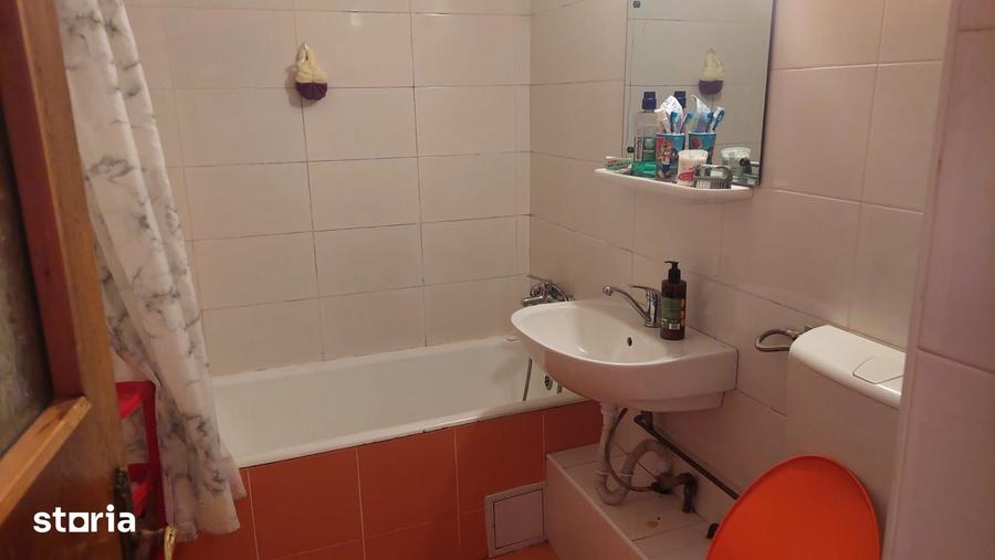 Apartament cu 3 camere decomandat în Ștrand