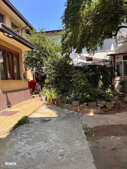 Casă cu 4 camere în Ultracentral