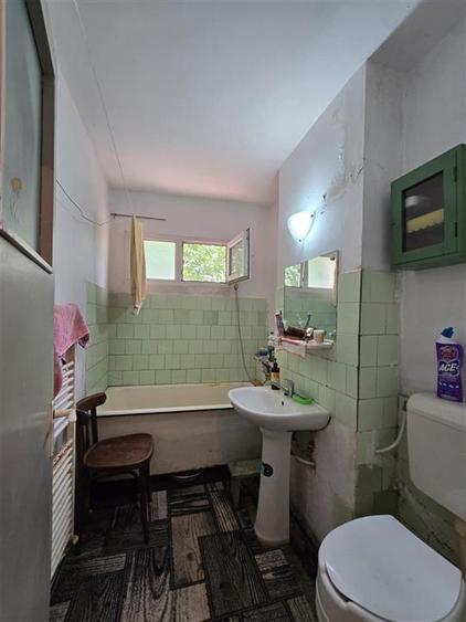 Apartament cu 2 camere semidecomandat în Tătărași
