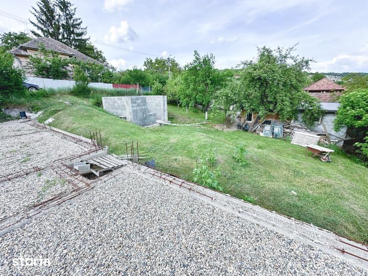 Teren de 376 mp, în Central