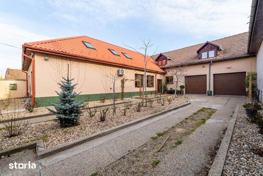 Casă cu 5 camere cu Teren 1472 Mp în Sânnicolau Mic