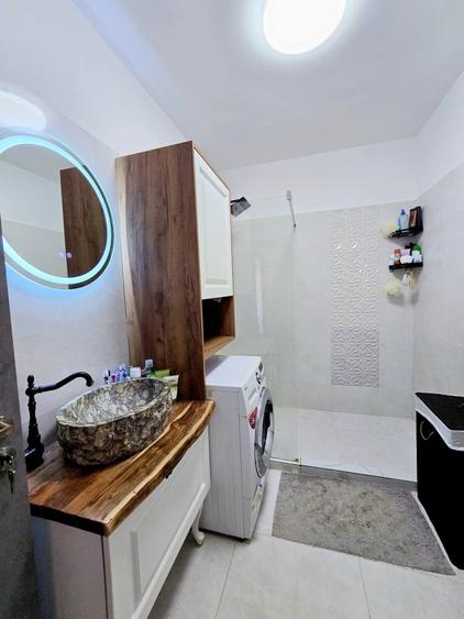 Apartament cu 2 camere semidecomandat în Dobroești