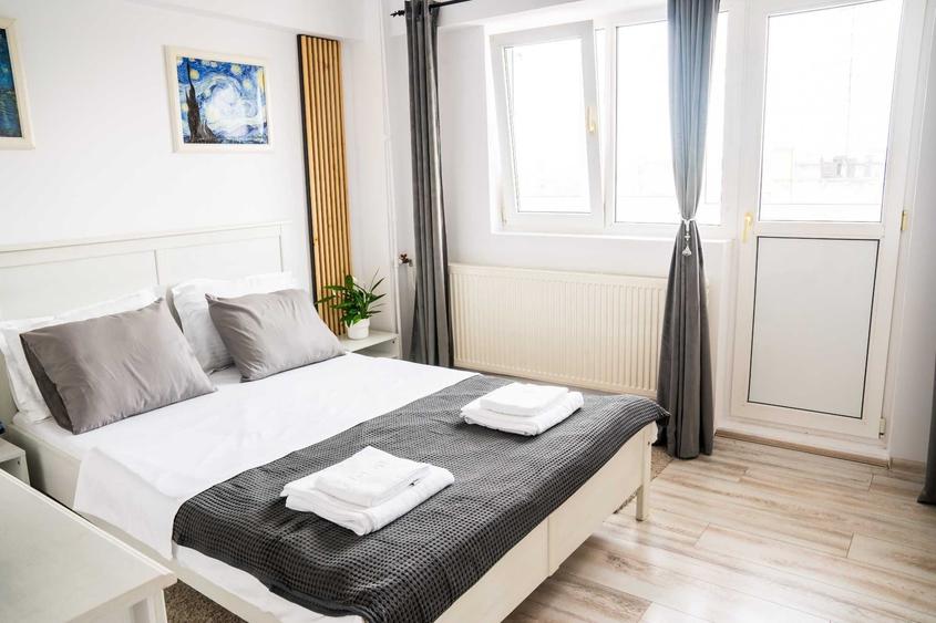Apartament cu 2 camere semidecomandat în Amzei