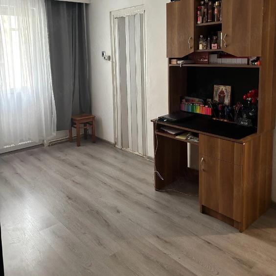 Garsonieră decomandată în Vasile Aaron