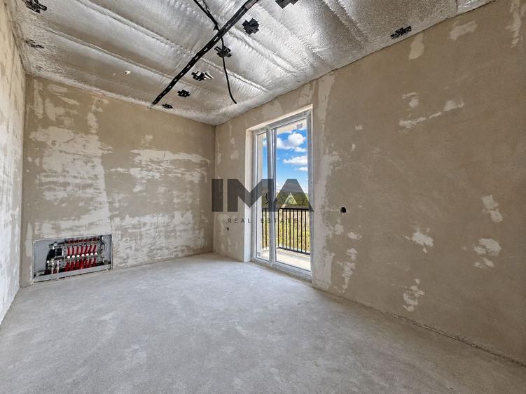 Duplex cu 5 camere cu Canalizare în Chinteni