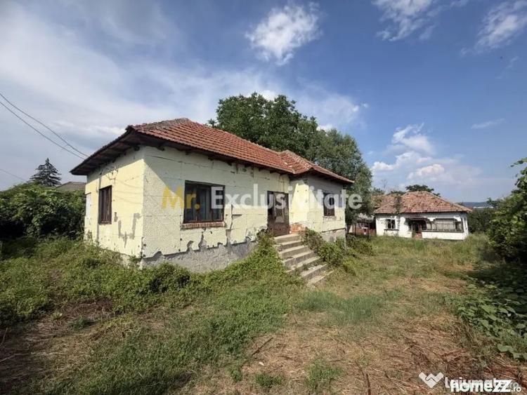 Teren de 1032 mp, în Micești