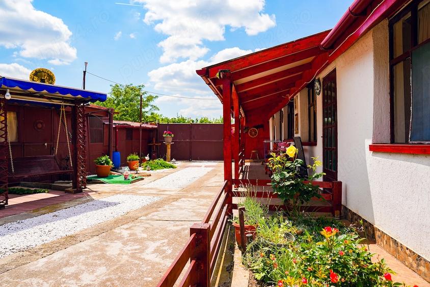 Casă cu 3 camere cu Canalizare în Sânnicolau Mic
