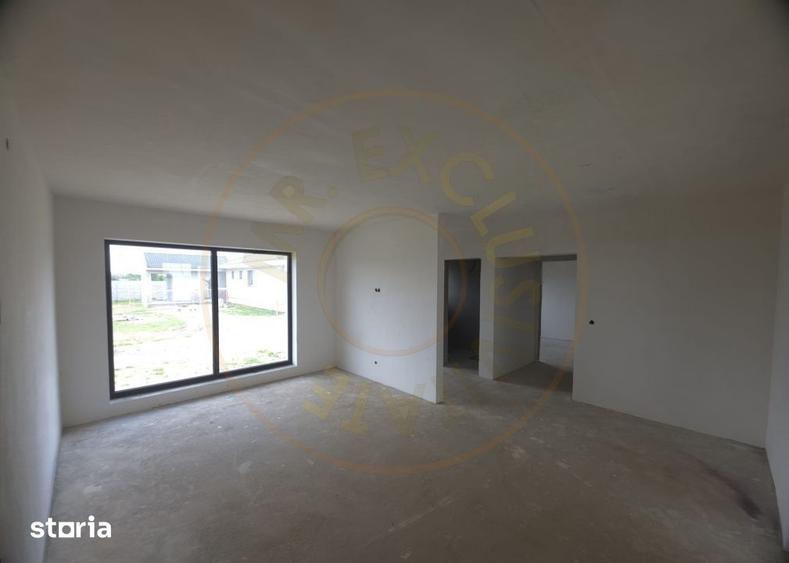 Casă cu 3 camere cu Teren 550 Mp în Lazuri