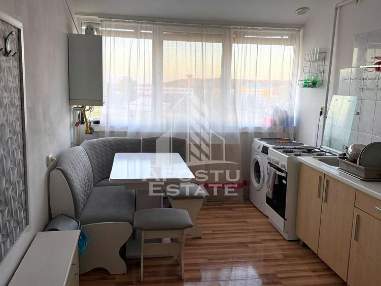 Apartament cu 2 camere decomandat, mobilat în Lipovei