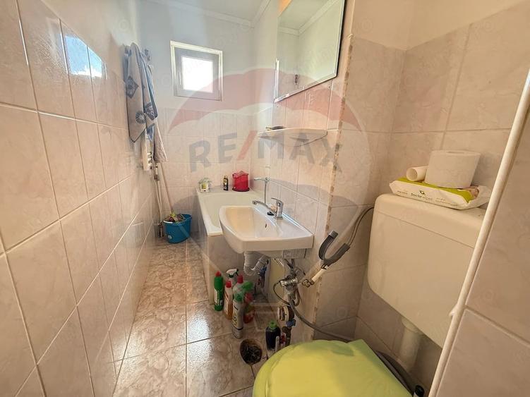 Apartament cu 2 camere semidecomandat în Nufărul