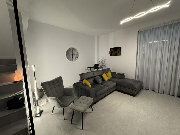 Casă cu 4 camere cu Teren 190 Mp în Kamsas