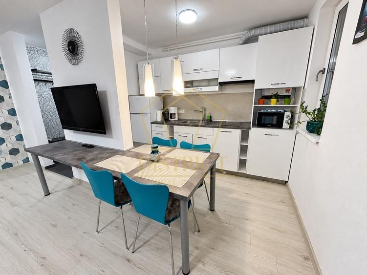 Apartament cu 2 camere semidecomandat în Lipovei