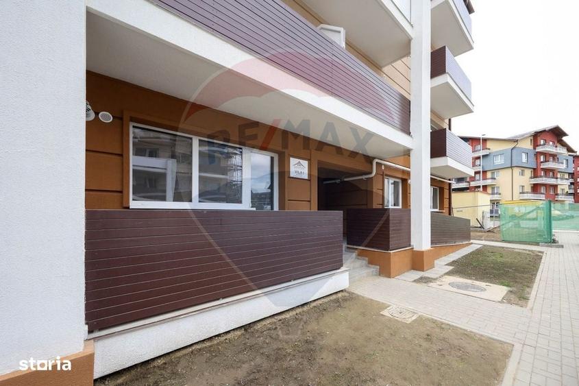 Apartament cu 2 camere semidecomandat în Sânpetru