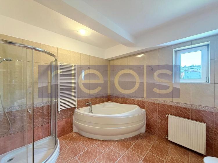 Apartament cu 4 camere în Șoseaua Nordului