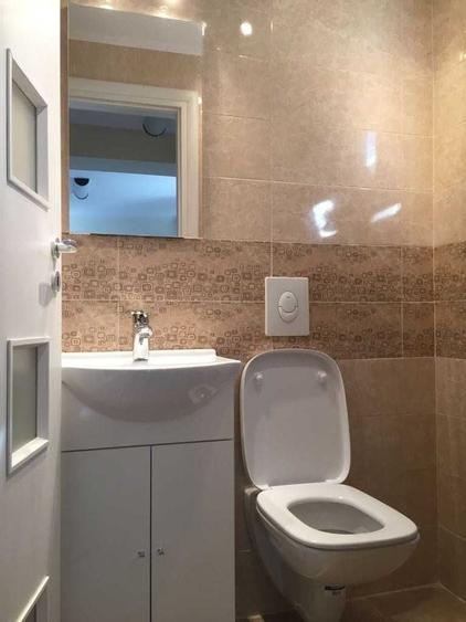 Apartament cu 3 camere semidecomandat în Primăverii