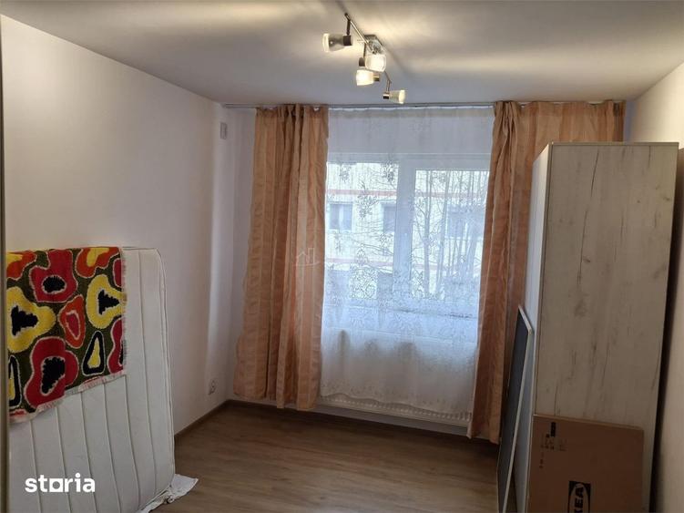 Apartament cu 3 camere în Micro III