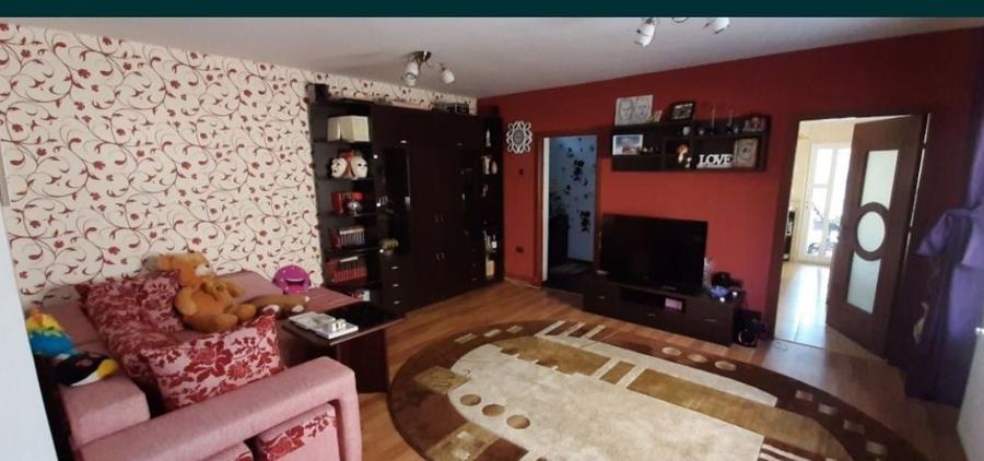 Casă cu 3 camere în Central