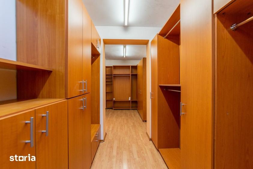 Casă cu 6 camere cu Teren 475 Mp în Găvana