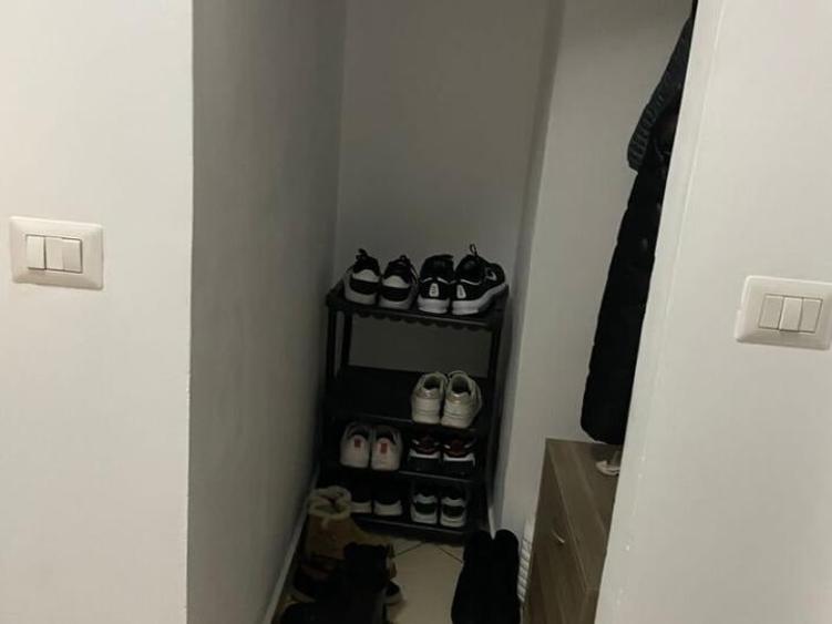Apartament cu 4 camere decomandat, mobilat în Lujerului