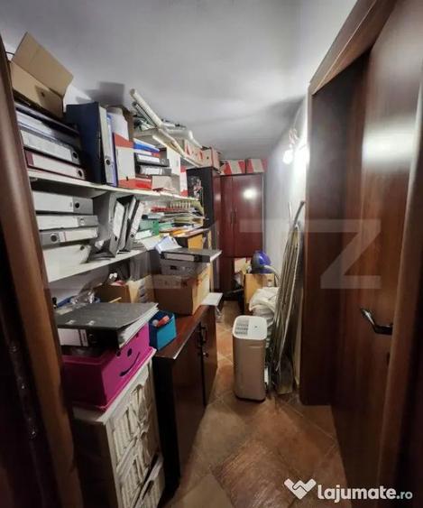Casă cu 5 camere cu Teren 364 Mp în Central