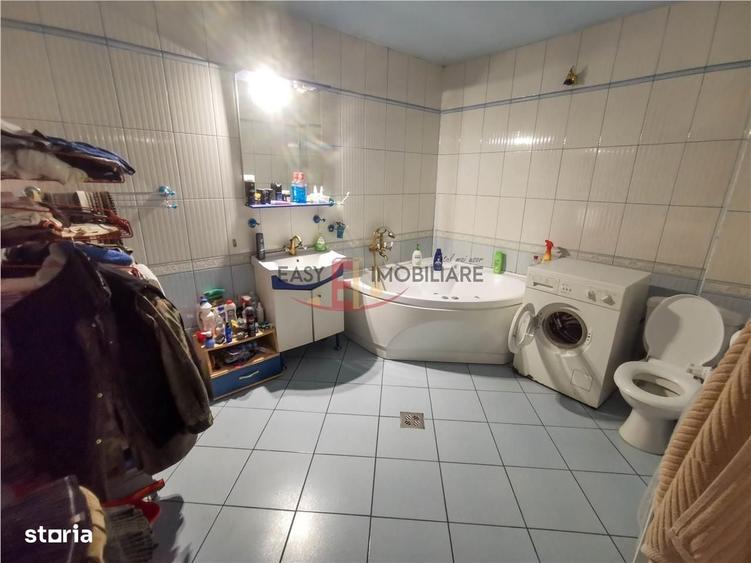 Casă cu 3 camere în Curteni