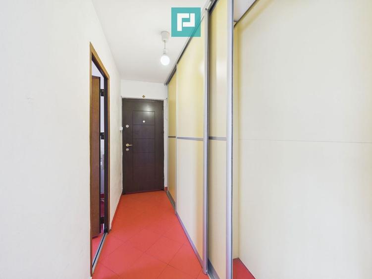 Apartament cu 2 camere decomandat, mobilat în Complex Studențesc