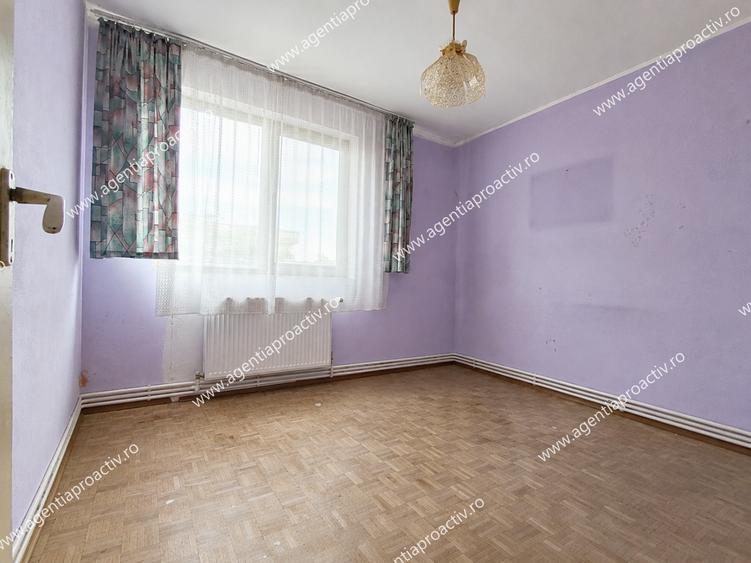 Apartament cu 3 camere decomandat în Mazepa 1