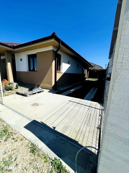 Casă cu 3 camere în Cihei