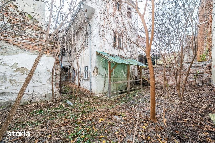 Casa cu 9 camere ?i curte proprie Centru Istoric Sibiu - 9
