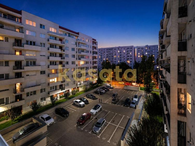 Apartament cu 3 camere decomandat, mobilat în Baba Novac