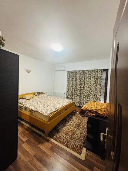 Casă individuală cu 3 camere cu Canalizare în Podgoria